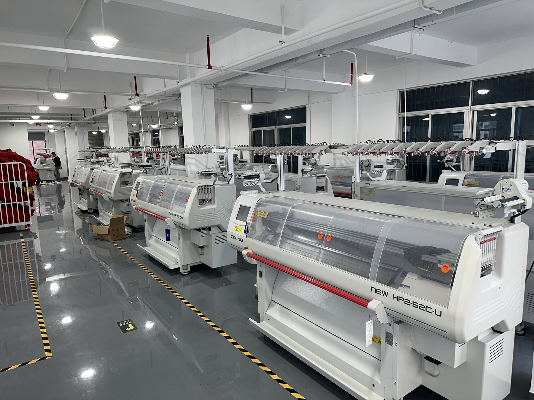 Youngsang Shantou sweater factory